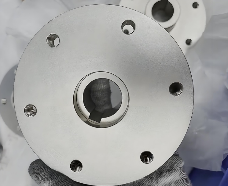 Er 5-akset bearbejdning af omkostningseffektivt i aluminiumsbehandling?